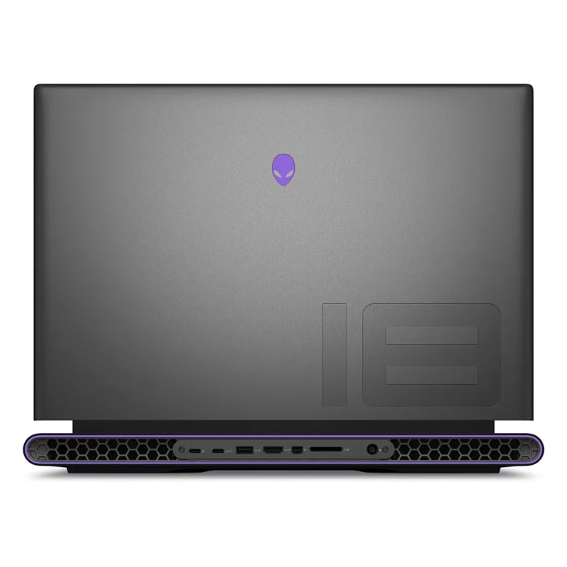 Alienware X16 R2(4)